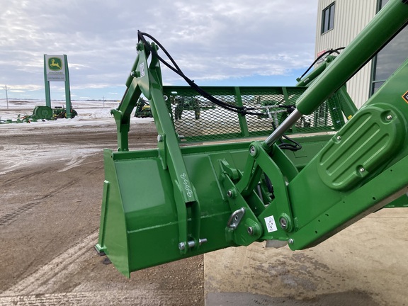 2023 John Deere 640R Loader