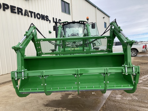 2023 John Deere 640R Loader