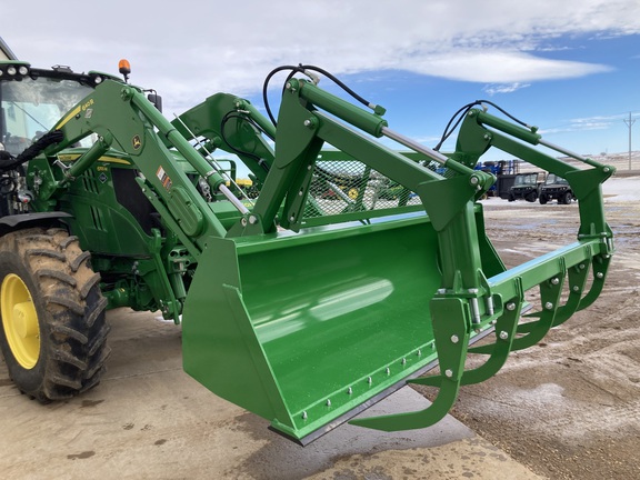 2023 John Deere 640R Loader