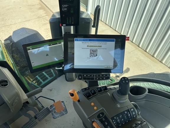 2024 John Deere 7R 210 Tractor