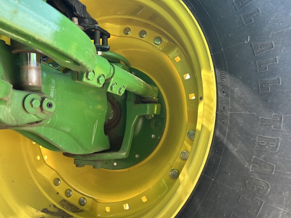 2024 John Deere 7R 210 Tractor