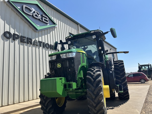 2024 John Deere 7R 210 Tractor