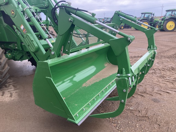 2023 John Deere 640R Loader