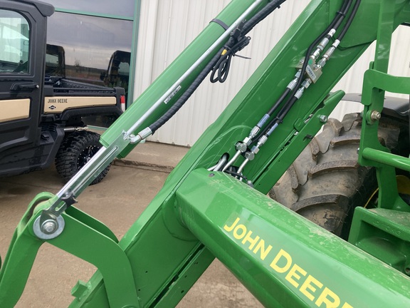 2023 John Deere 640R Loader