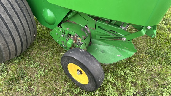 2013 John Deere 569 Premium Baler/Round