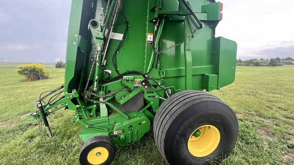 2013 John Deere 569 Premium Baler/Round