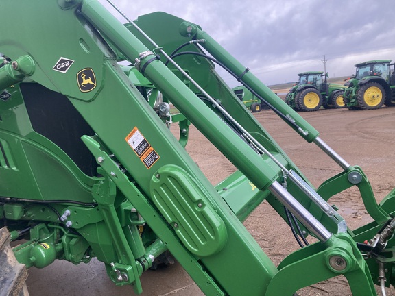 2023 John Deere 640R Loader