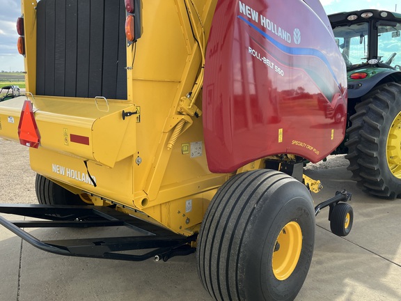 2022 New Holland Rollbelt 560 Baler/Round