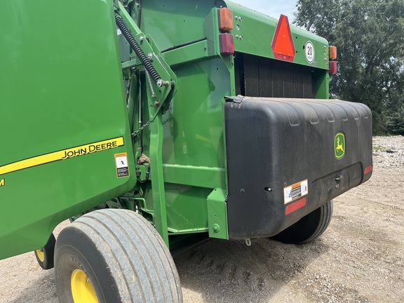 2022 John Deere 560M Baler/Round