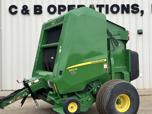 2022 John Deere 560M Baler/Round