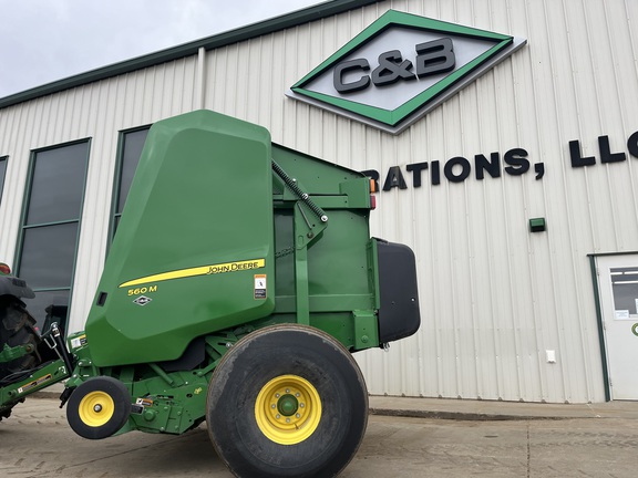 2022 John Deere 560M Baler/Round