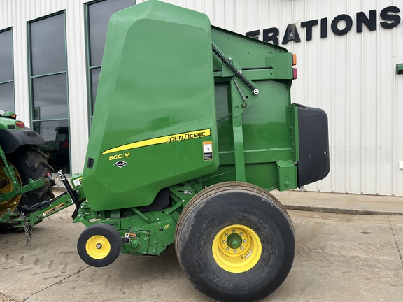 2022 John Deere 560M Baler/Round