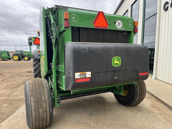 2022 John Deere 560M Baler/Round