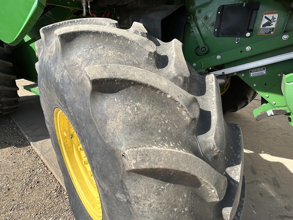2022 John Deere S780 Combine