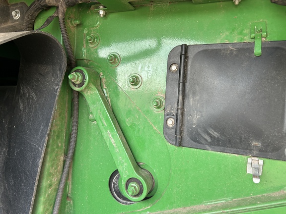 2022 John Deere S780 Combine