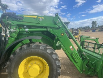 2024 John Deere 680 Loader