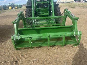 2024 John Deere 680 Loader