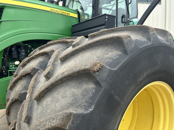 2014 John Deere 9460R Tractor 4WD