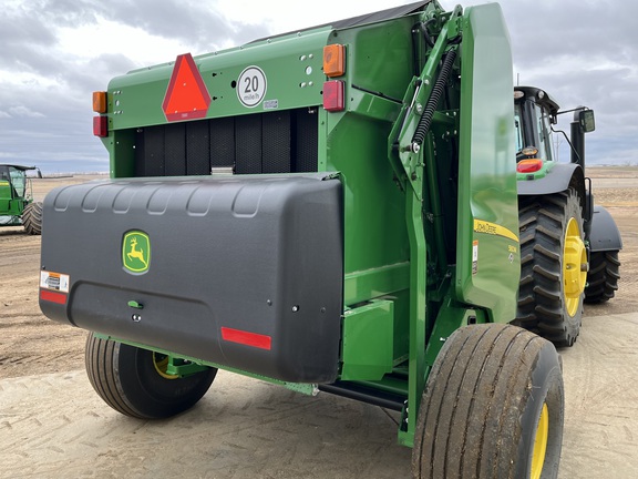 2023 John Deere 560M Baler/Round