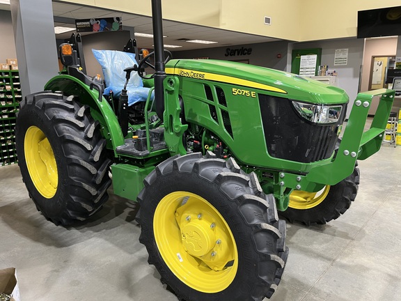 2024 John Deere 5075E Tractor