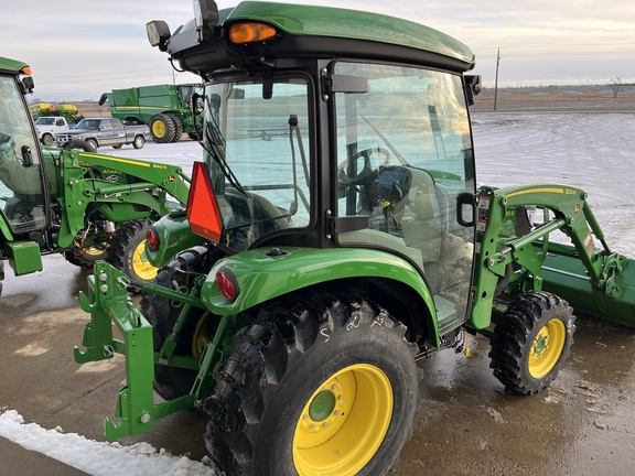 2024 John Deere 3039R Tractor Compact