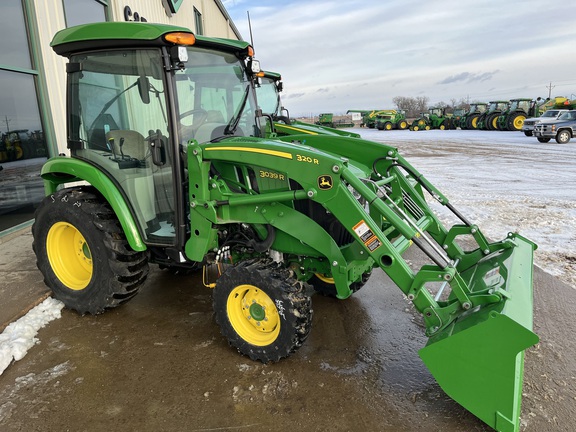 2024 John Deere 3039R Tractor Compact