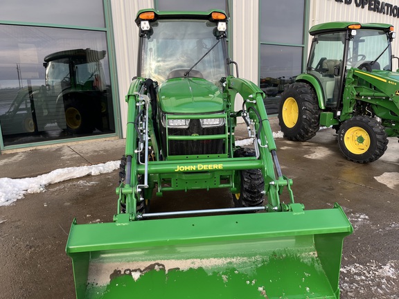 2024 John Deere 3039R Tractor Compact