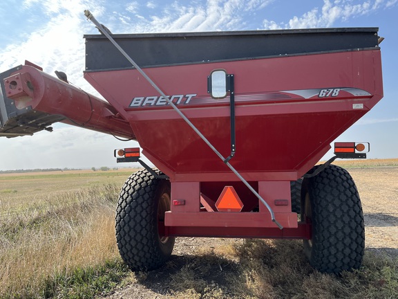 2013 Brent 678 Grain Cart