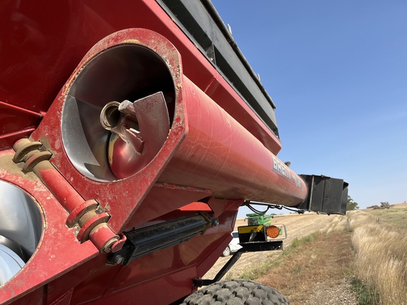 2013 Brent 678 Grain Cart