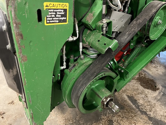 2015 John Deere S680 Combine