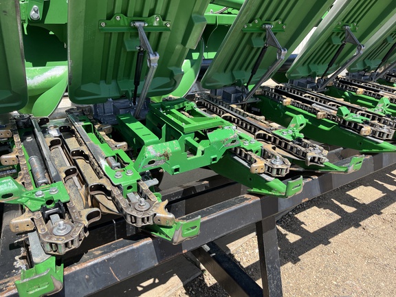 2019 John Deere 712FC Header Corn Head