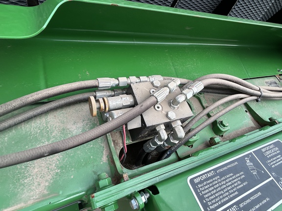 2021 John Deere 560M Baler/Round
