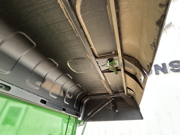 2021 John Deere 560M Baler/Round