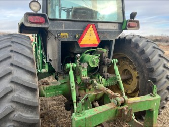 1990 John Deere 4555 Tractor