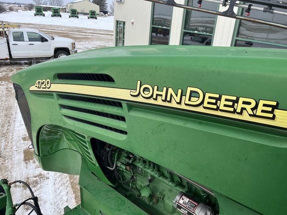 2005 John Deere 4720 Sprayer/High Clearance