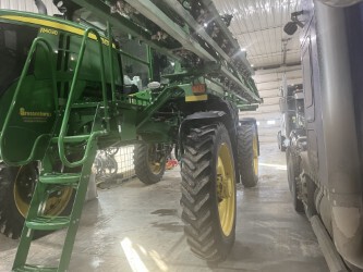 2018 John Deere R4038 Sprayer/High Clearance