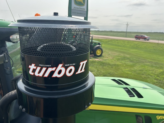 2013 John Deere 9510R Tractor 4WD