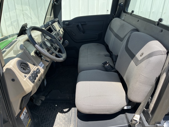 2022 John Deere XUV 835R ATV