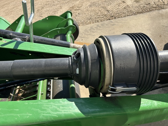 2019 John Deere 560M Precutter Baler/Round