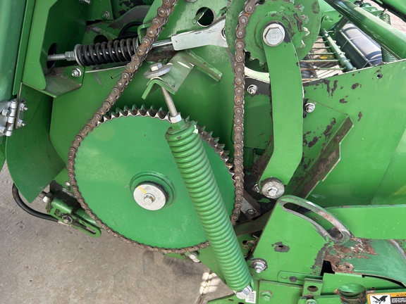 2019 John Deere 560M Precutter Baler/Round