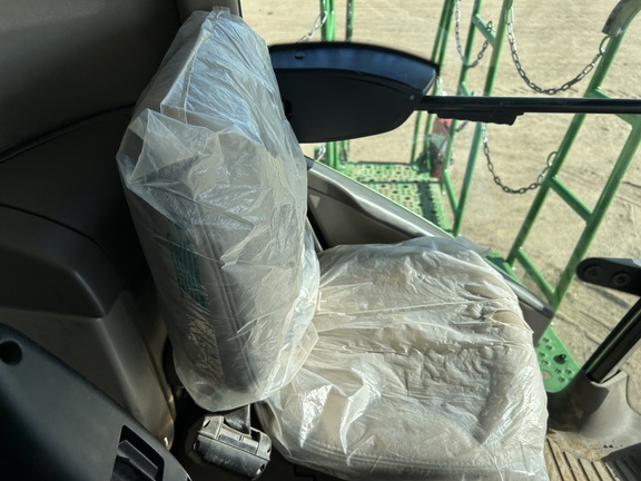 2021 John Deere S770 Combine