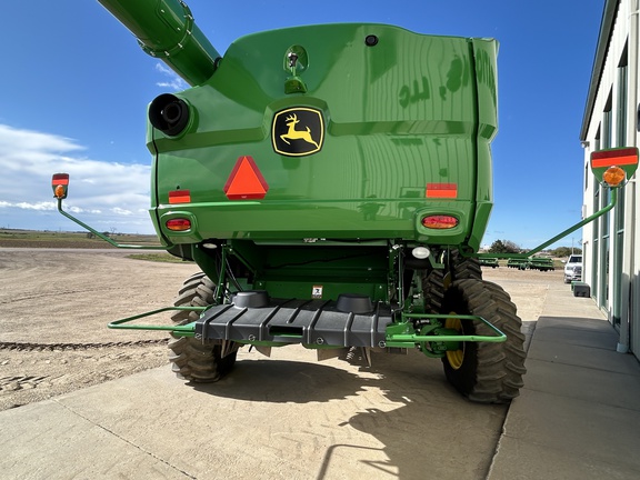 2021 John Deere S770 Combine