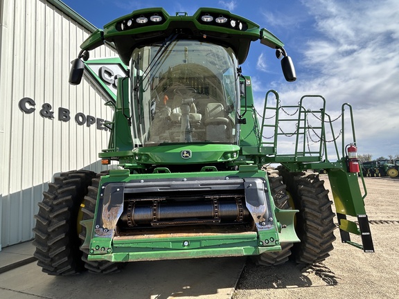 2021 John Deere S770 Combine