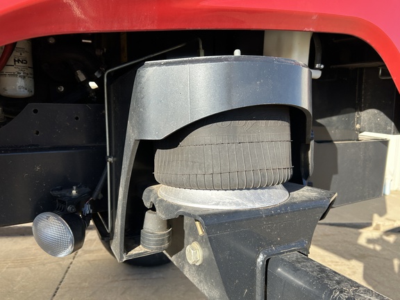 2019 New Holland Speedrower 160 Windrower