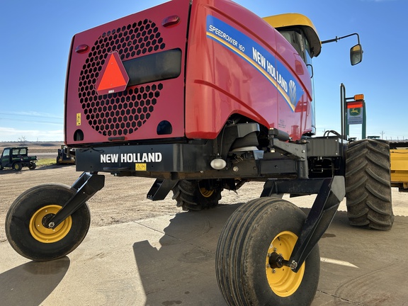 2019 New Holland Speedrower 160 Windrower