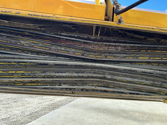 2019 New Holland Speedrower 160 Windrower