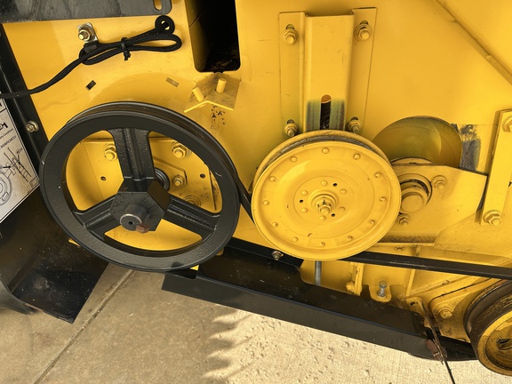 2019 New Holland Speedrower 160 Windrower