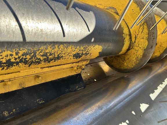 2019 New Holland Speedrower 160 Windrower