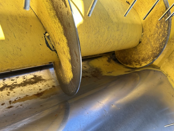 2019 New Holland Speedrower 160 Windrower