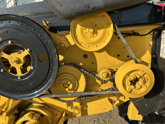 2019 New Holland Speedrower 160 Windrower